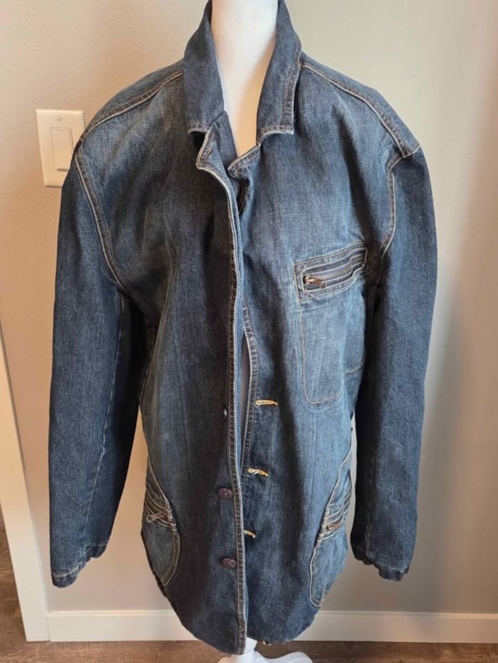 Sean John denim jacket with striped interior men;s XXL Like new